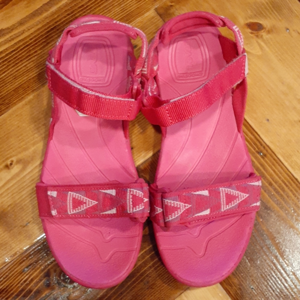 Teva Sandals size 4